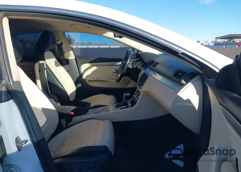 2011 Volkswagen Cc Sport z USA, uszkodzony, nr VIN WVWMP7AN0BE705404